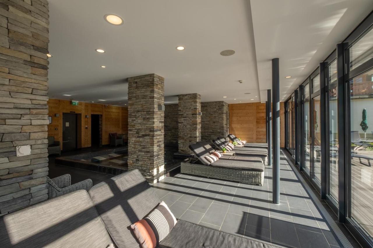 Hotel National Resort & Spa Champery Exterior photo