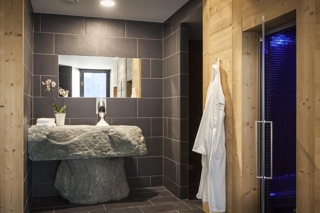 Hotel National Resort & Spa Champery Exterior photo