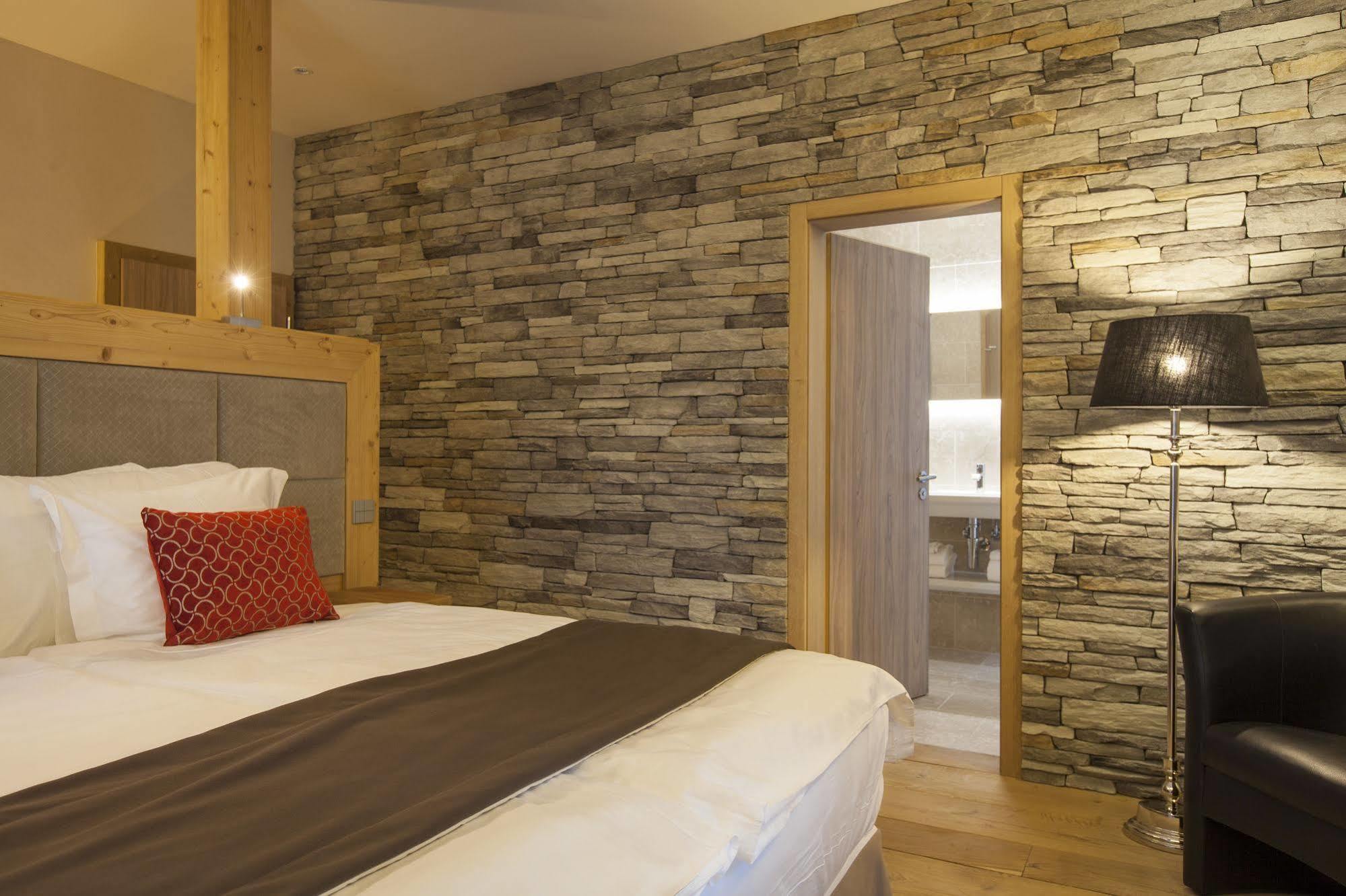 Hotel National Resort & Spa Champery Exterior photo